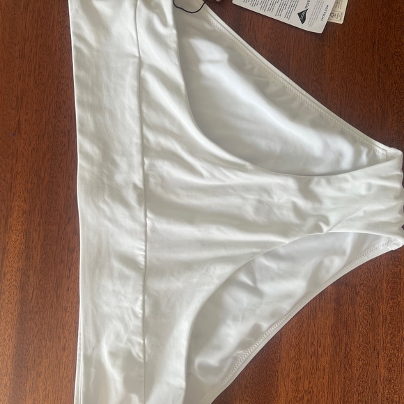 CALIA White Bikini Set XL — Strappy Top & Mid-Rise Bottom NWT - Picture 4 of 12